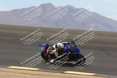 media/Apr-09-2022-SoCal Trackdays (Sat) [[c9e19a26ab]]/Bowl (11am)/